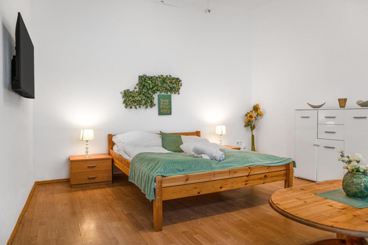 Elegant 2Br Apartment - Near Bahnhof Wien Meidling Ngoại thất bức ảnh